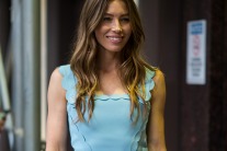 Jessica Biel in Elie Saab 